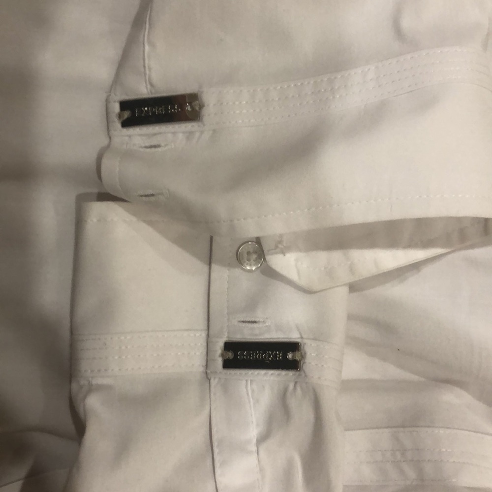 White Long Sleeve Button Down Express Shirt With Metal Detailing - Picture 3 of 3
